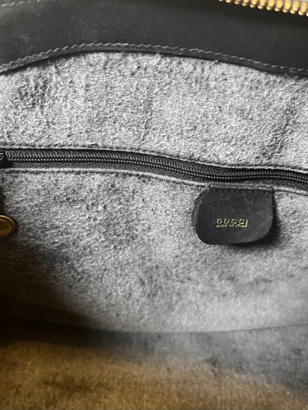 Gucci Tom Ford Vintage Black Leather Shoulder Bag - Picture 13 of 16